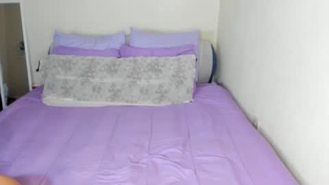 Yasmina online show from December 9, 4:45 am