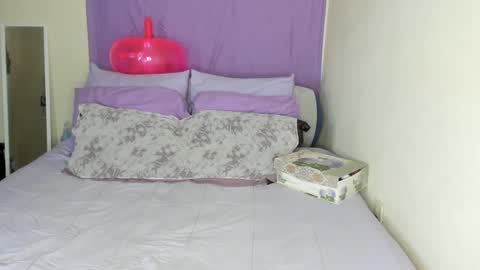 Yasmina online show from December 21, 4:30 am