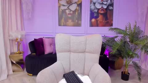 yasminwild online show from February 15, 7:51 am