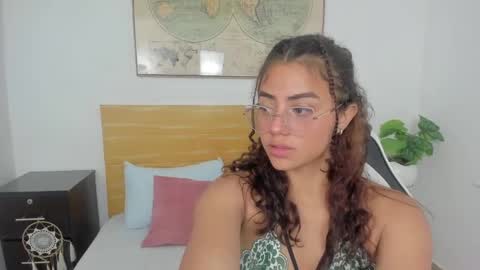 yaya23x online show from January 3, 3:22 pm