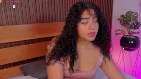 yaya23x online show from November 8, 2:50 pm