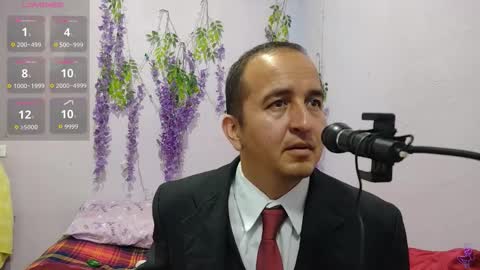 Snapshot of yazfore chatting on September 19, 5:35 pm Hazzan online show from September 19, 5:35 pm