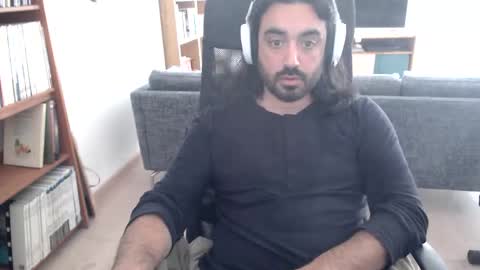 yeeaahoo online show from May 21, 7:59 am