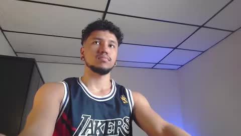 yeff online show from October 15, 11:49 pm