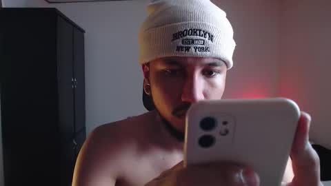 yeff online show from November 10, 1:04 am