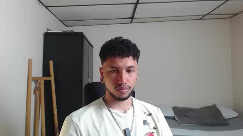 yeff online show from January 9, 12:02 am