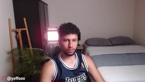 yeff online show from February 10, 1:32 am