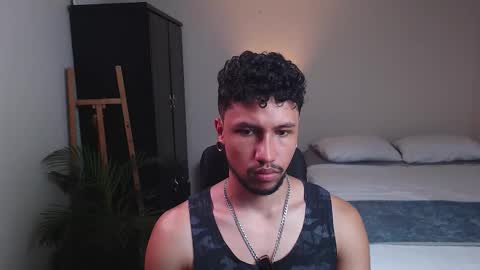 yeff online show from March 24, 10:48 pm