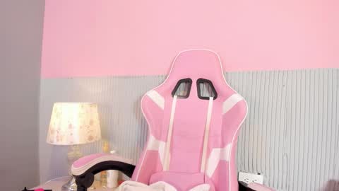 yeika_foxy online show from October 2, 10:55 am