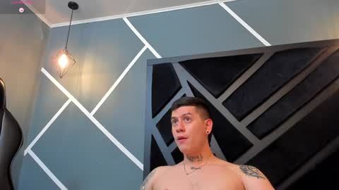 YEIKO ROMERO online show from January 14, 11:27 pm