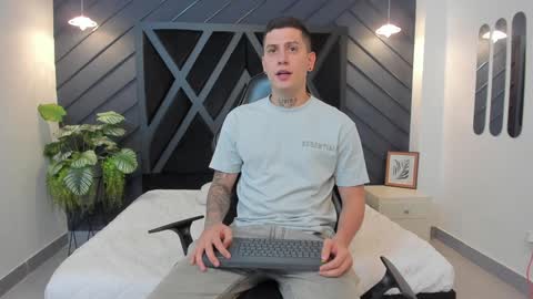 YEIKO ROMERO online show from January 30, 5:17 pm