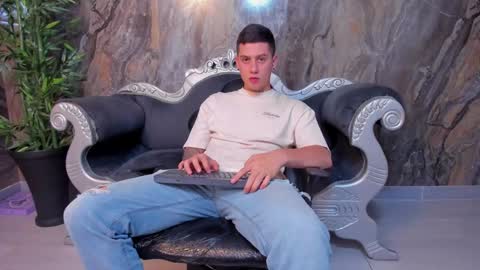 YEIKO ROMERO online show from February 6, 11:48 pm