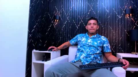 Yeison online show from November 25, 11:32 am