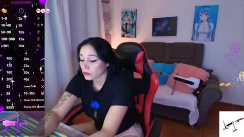 Snapshot of yeliana_sexy chatting on June 8, 4:24 am Valery online show from June 8, 4:24 am