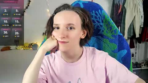 Liya online show from October 31, 5:14 pm