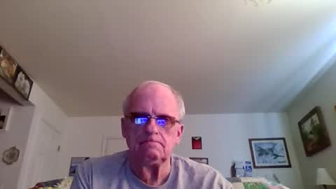 Snapshot of yellowsnowman70 chatting on March 25, 5:30 pm yellowsnowman70 online show from March 25, 5:30 pm