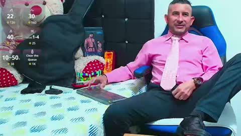 Yeol online show from October 17, 7:05 pm