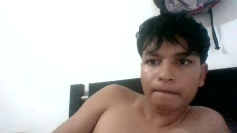 yeremy_boy online show from July 4, 5:57 am