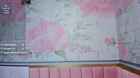 Snapshot of yess__daddy chatting on February 18, 10:05 am yess__daddy online show from February 18, 10:05 am