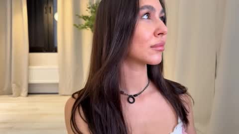 Amy online show from March 16, 6:45 pm