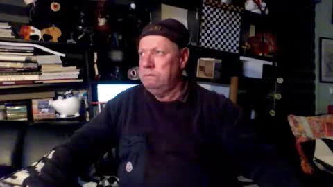 yessex247 online show from April 29, 11:44 pm