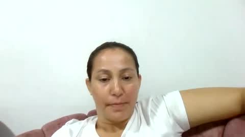 yessica and andres online show from June 15, 4:58 am