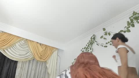 Snapshot of yessik_cioccolato chatting on December 1, 8:31 pm Yessike Catalina online show from December 1, 8:31 pm