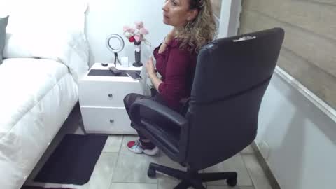 jessy online show from February 14, 1:23 am