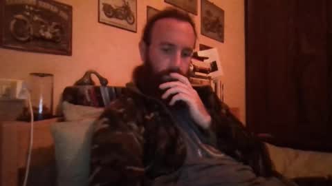 yeti_92 online show from December 1, 5:40 pm