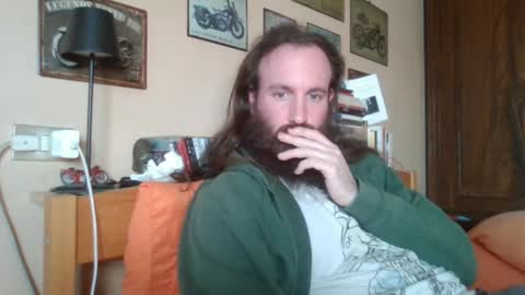 yeti_92 online show from March 27, 2:17 pm