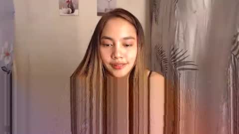 Snapshot of yhang_slut chatting on January 13, 5:57 am yhang_slut online show from January 13, 5:57 am