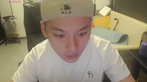 yichen009 online show from July 23, 10:24 am