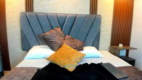 Ying online show from February 9, 10:03 pm