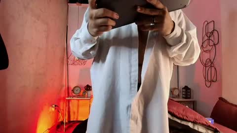yingandyangg online show from May 31, 4:31 am