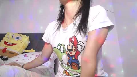 Yiny online show from January 28, 6:49 am