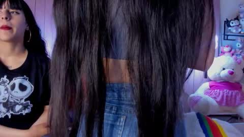 yinyang_luar online show from December 5, 7:43 pm