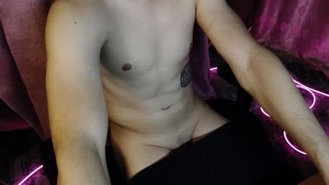 Darius online show from October 25, 3:29 pm