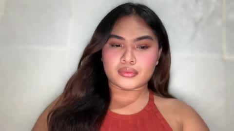 yllana love online show from November 13, 9:41 am