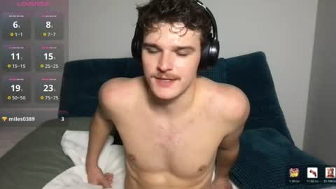 yngdesire1 online show from July 18, 10:41 am