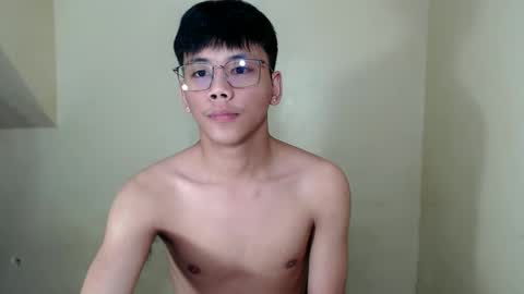 ynotyu online show from December 4, 6:34 am