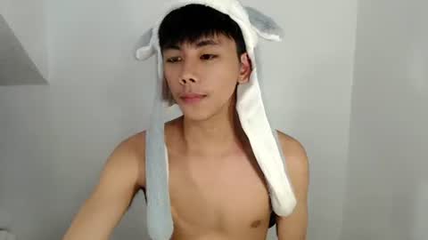 ynotyu online show from January 18, 6:34 pm