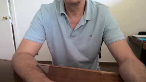 Snapshot of yo47 chatting on June 2, 1:13 pm Yo47 online show from June 2, 1:13 pm