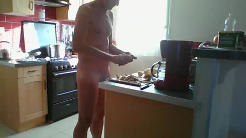 Snapshot of yoannsexmalo chatting on September 17, 7:54 am Yoann online show from September 17, 7:54 am