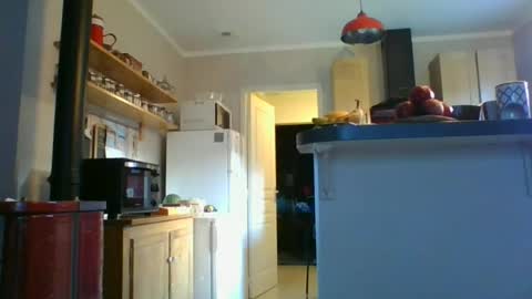 Yoann online show from June 17, 5:32 am