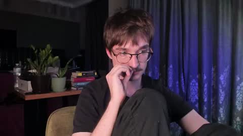Max online show from July 23, 10:29 pm