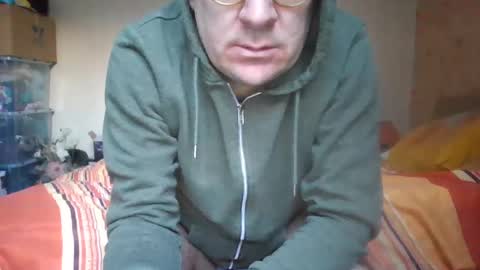 Snapshot of yohito chatting on January 27, 7:45 am yohito online show from January 27, 7:45 am