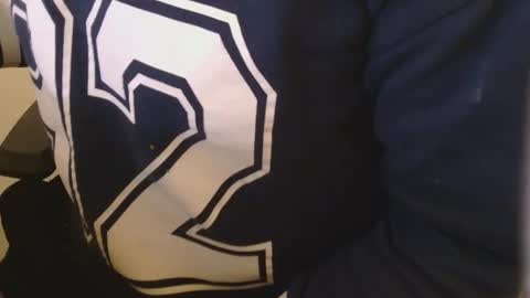 yokaxondoo online show from February 15, 11:30 am