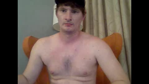 Snapshot of yolobitch7 chatting on March 5, 6:59 pm lil dickey online show from March 5, 6:59 pm