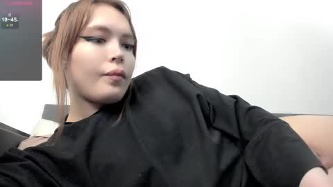 yomoyoo online show from November 5, 9:26 pm