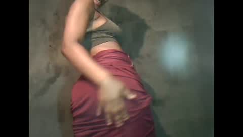 amazingkellyxx online show from December 28, 11:05 pm